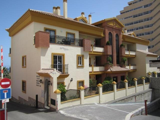 Benalmadena Beach Apartamento Con Vistas Al Mar Y Parking Privado Incluido Eksteriør billede