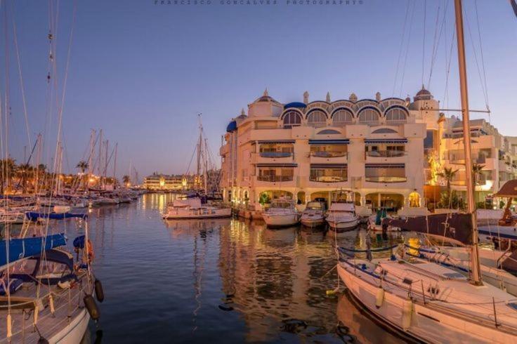 Benalmadena Beach Apartamento Con Vistas Al Mar Y Parking Privado Incluido Eksteriør billede