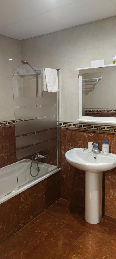 Benalmadena Beach Apartamento Con Vistas Al Mar Y Parking Privado Incluido Eksteriør billede